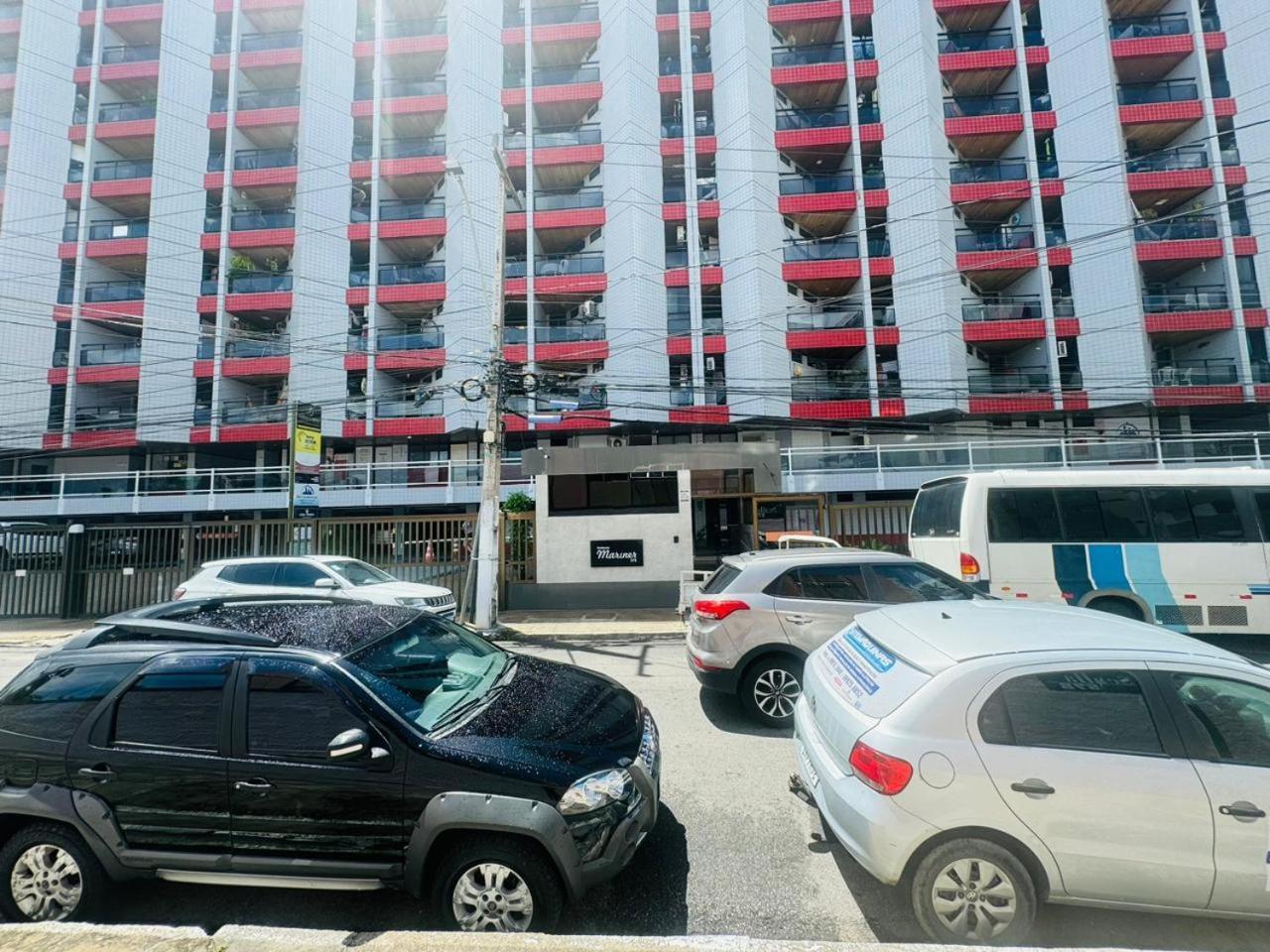 Apartamento De Ponta Em Frente Ao Tropico Com Manobrista - Apto 208